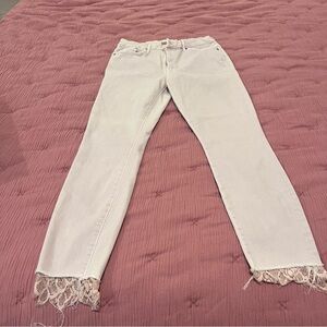 MOTHER Women's Cream Cropped Jeans with Frayed Hem soft pink